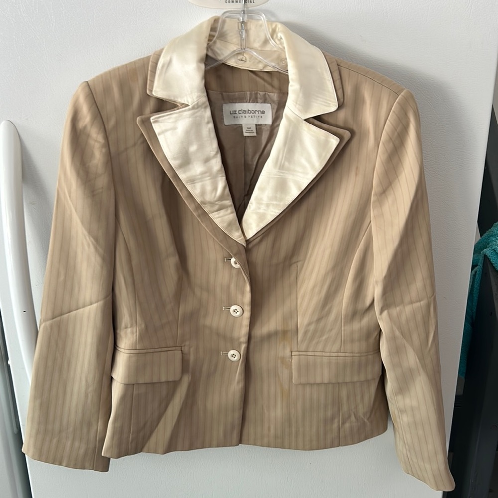 Liz Claiborne 10P ladies pant suit - tan and ivory pin striped, side zip